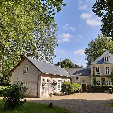 Chambres D'Hotes Du Domaine De L'Isle Сивре-де-Турен Экстерьер фото