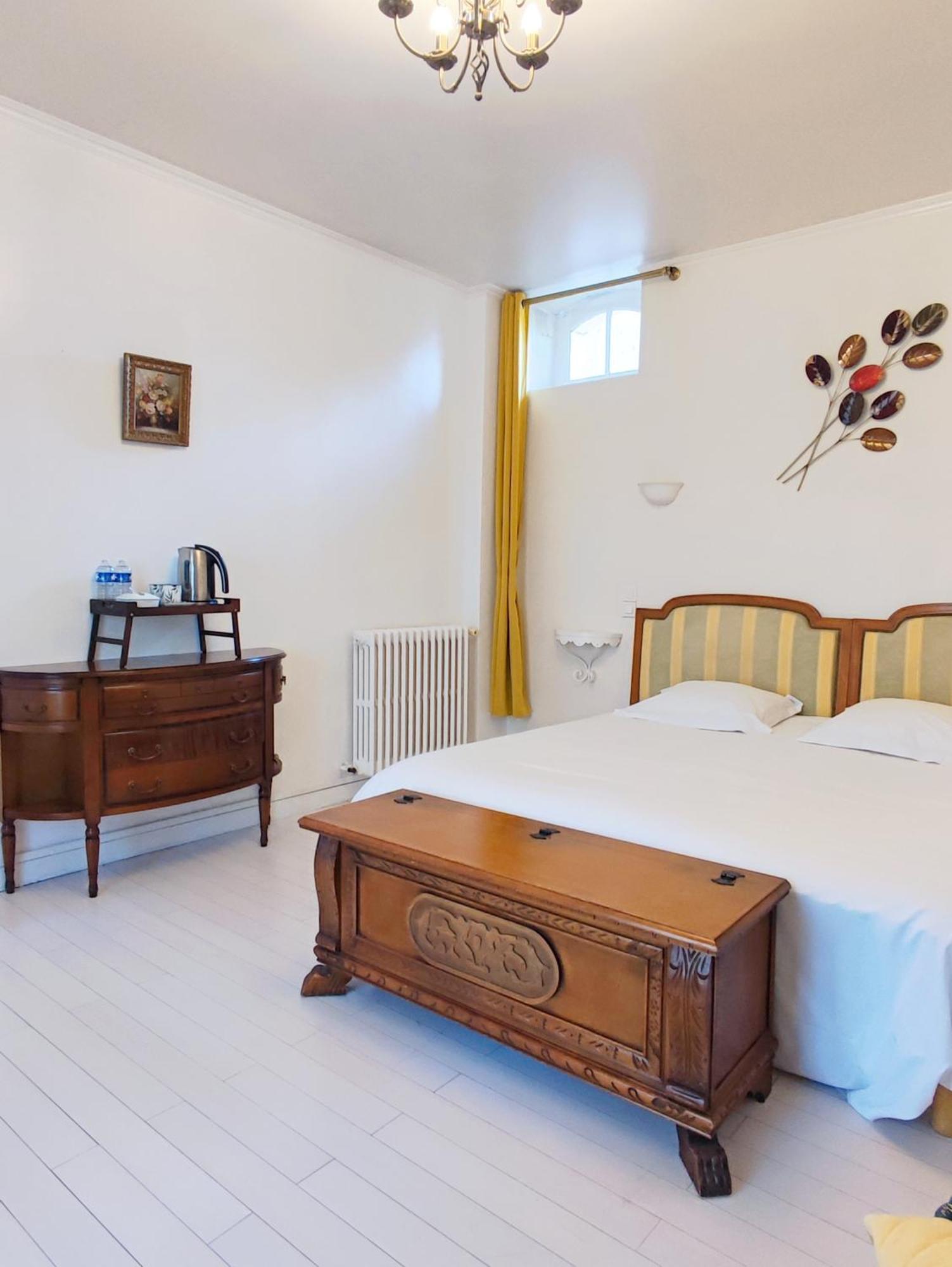 Chambres D'Hotes Du Domaine De L'Isle Сивре-де-Турен Экстерьер фото